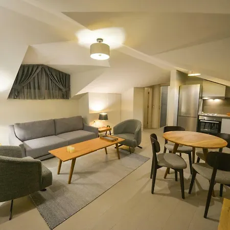 Palm House Appartement Cedit
